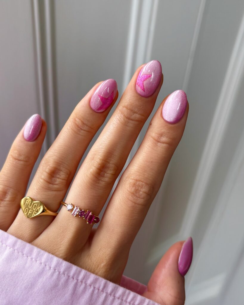 Spring 2026 Beauty Trends - Cat eye nails - @thenaillologist | Treatwell